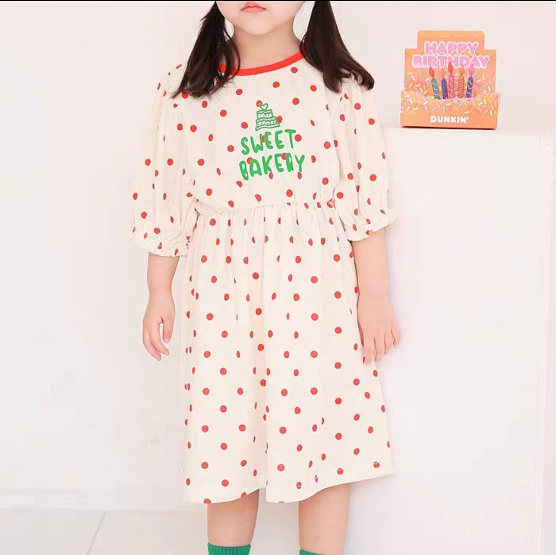 Bubble sleeved dress